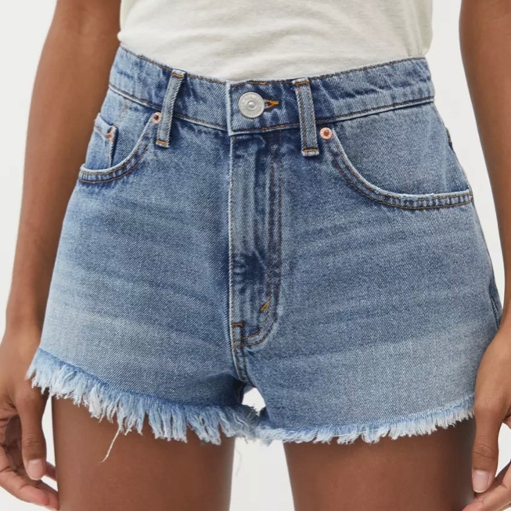 Urban Outfitters BDG Denim Shorts size 27